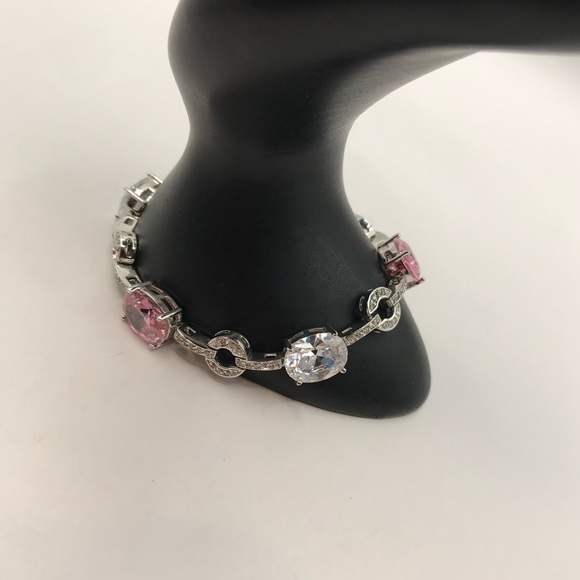 Pretty in Pink All Year Round Bracelet - Picture 2 of 9